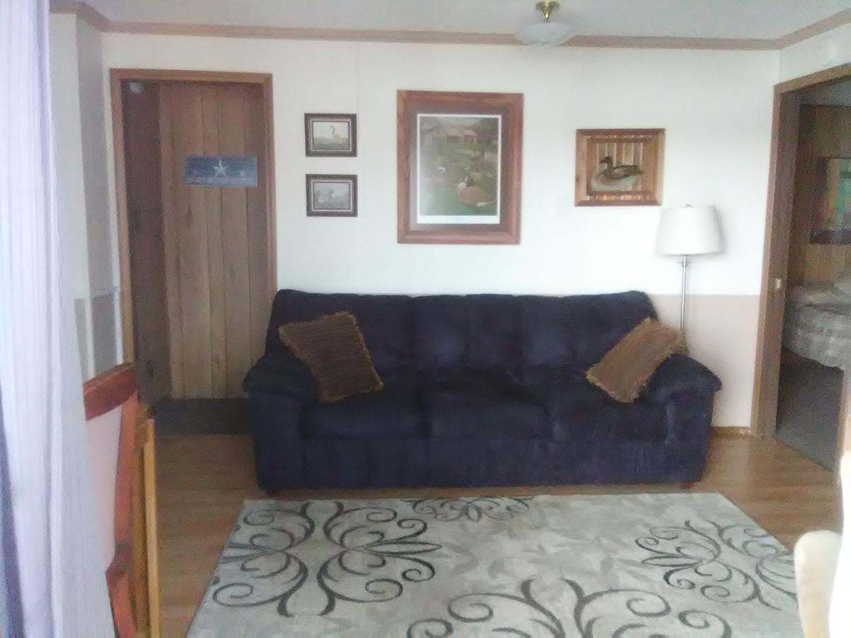 Hotel Wilsons On The Lake Camdenton Exterior foto