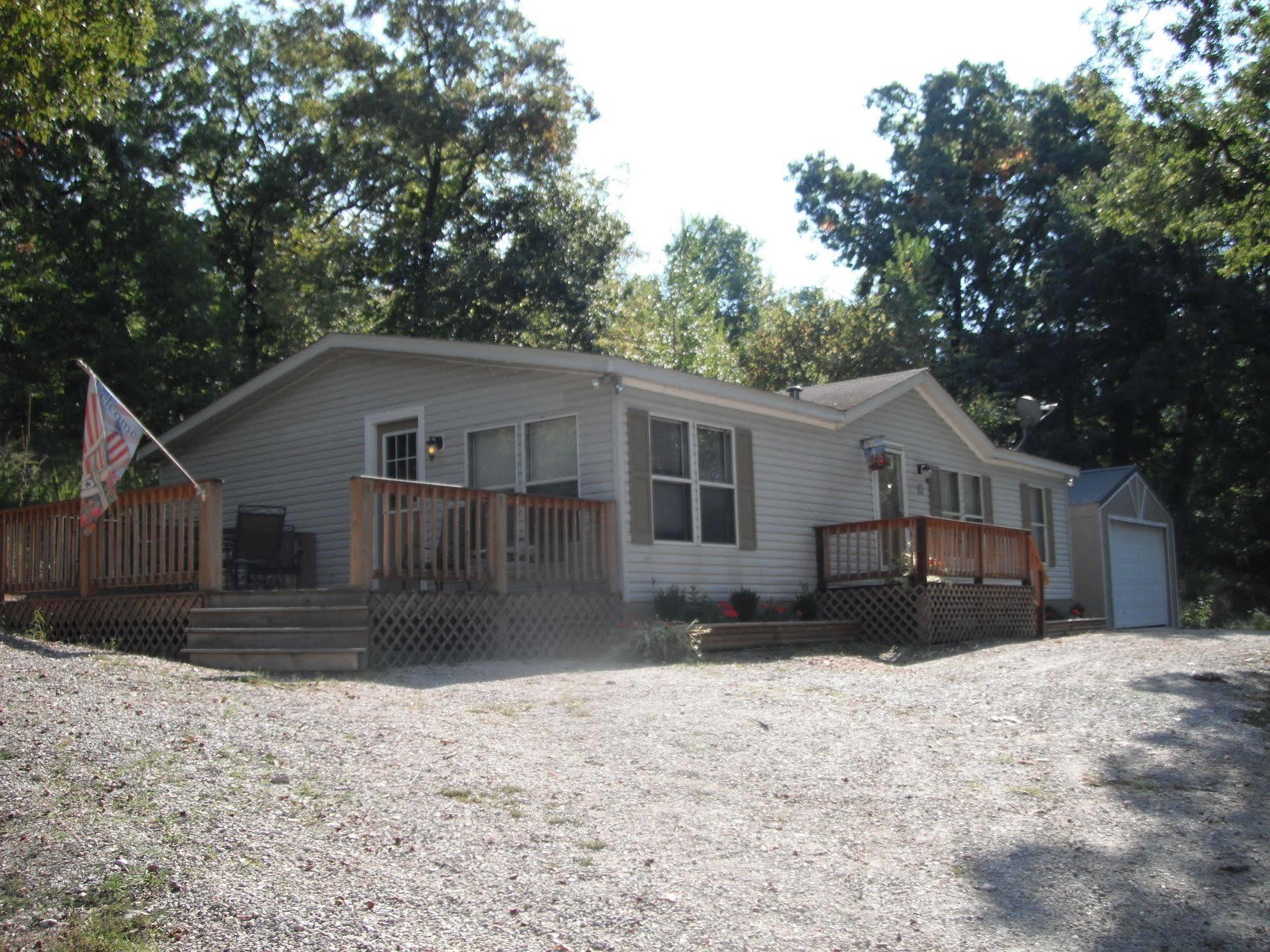 Hotel Wilsons On The Lake Camdenton Exterior foto